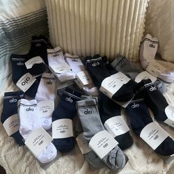 “Alo” socks 