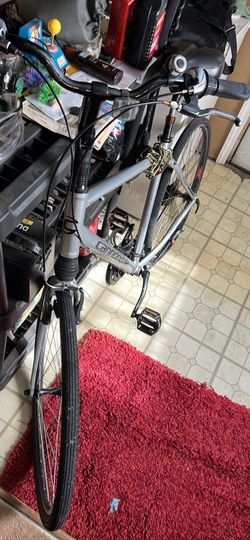 Cannondale Adventure Mountain Bike