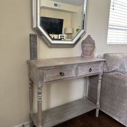 Beautiful 2 Drawer Entry table (READ AD)