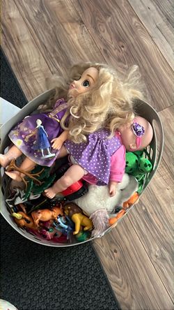 Mixed Lot of Kids Toys and Dolls