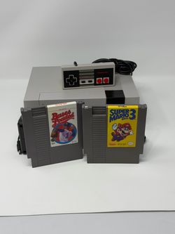 NES bundle with 2 games