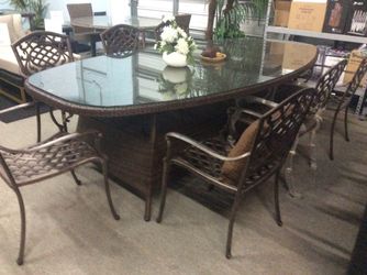 Going out For Business Sale Rattan Dining Set W/8 Chairs
