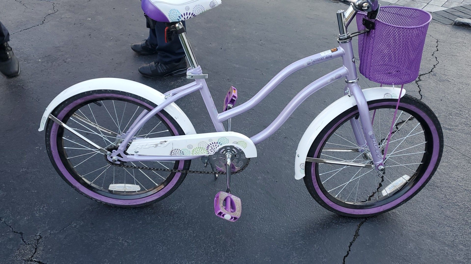 Girls bike huffy