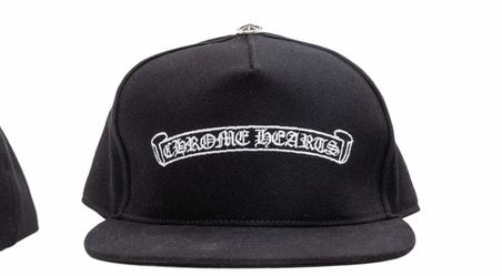 CHROME HEARTS EMBROIDERED SCROLL HAT