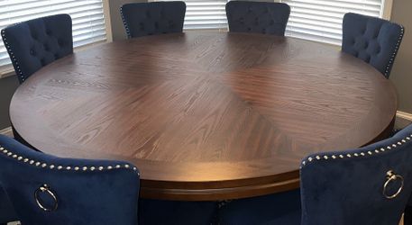 Wood Round Dinning Table - Moving Sale Code #2459