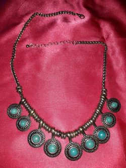 Silver tone Necklace with turquoise stones