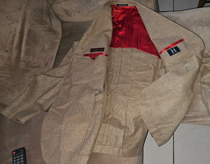 New Men’s Coat Size L