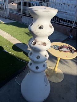Hydroponic tower