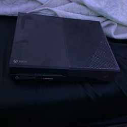 Xbox One Console – Excellent Condition | Controller + Cables Included