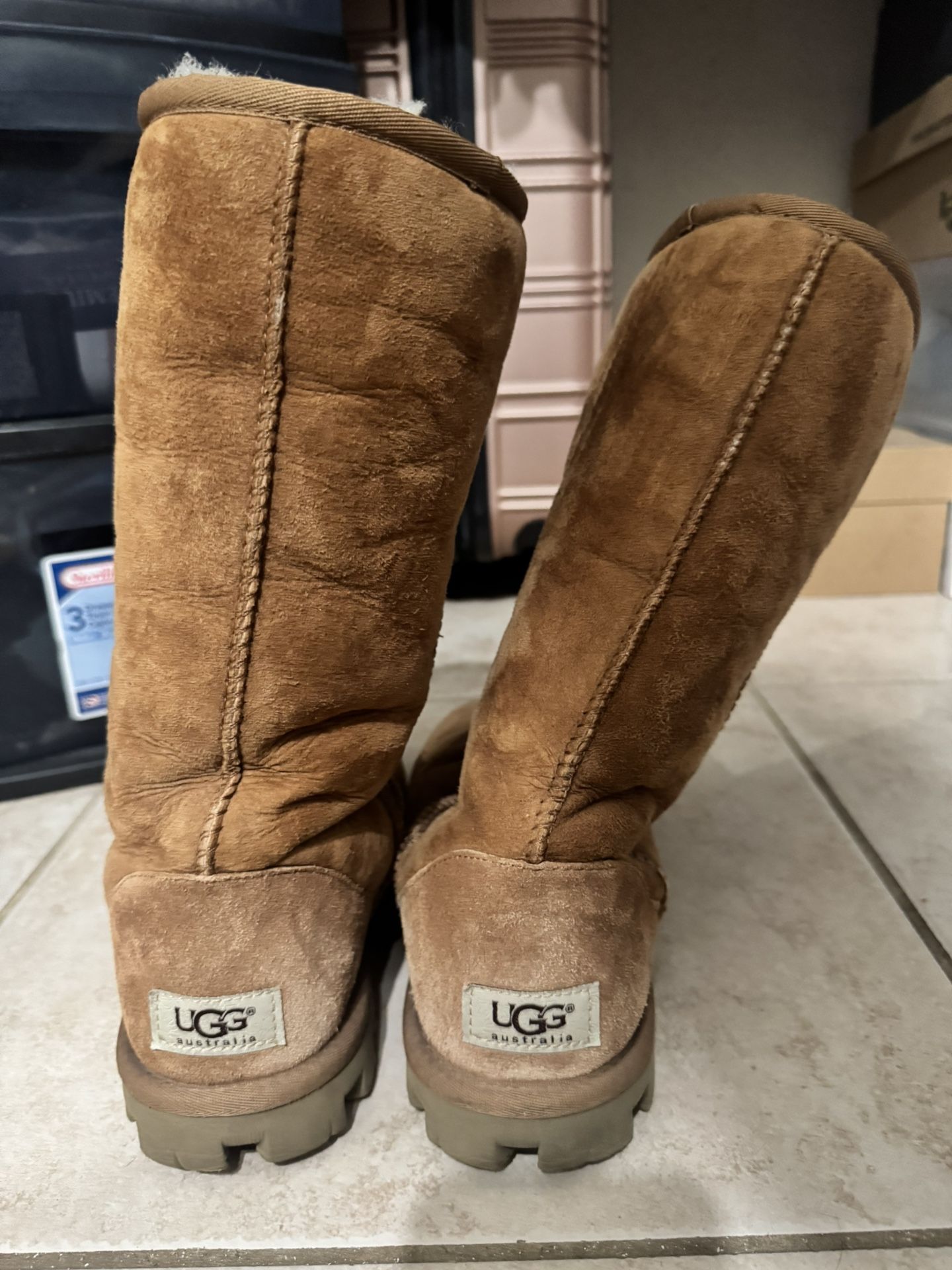 Ugg