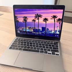 Selling my 2021 MacBook Pro 13″