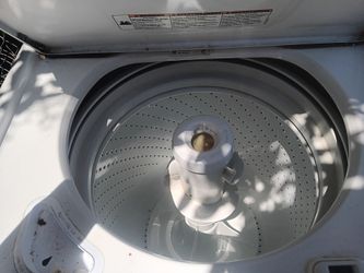 Washer machine maytag  Centennial