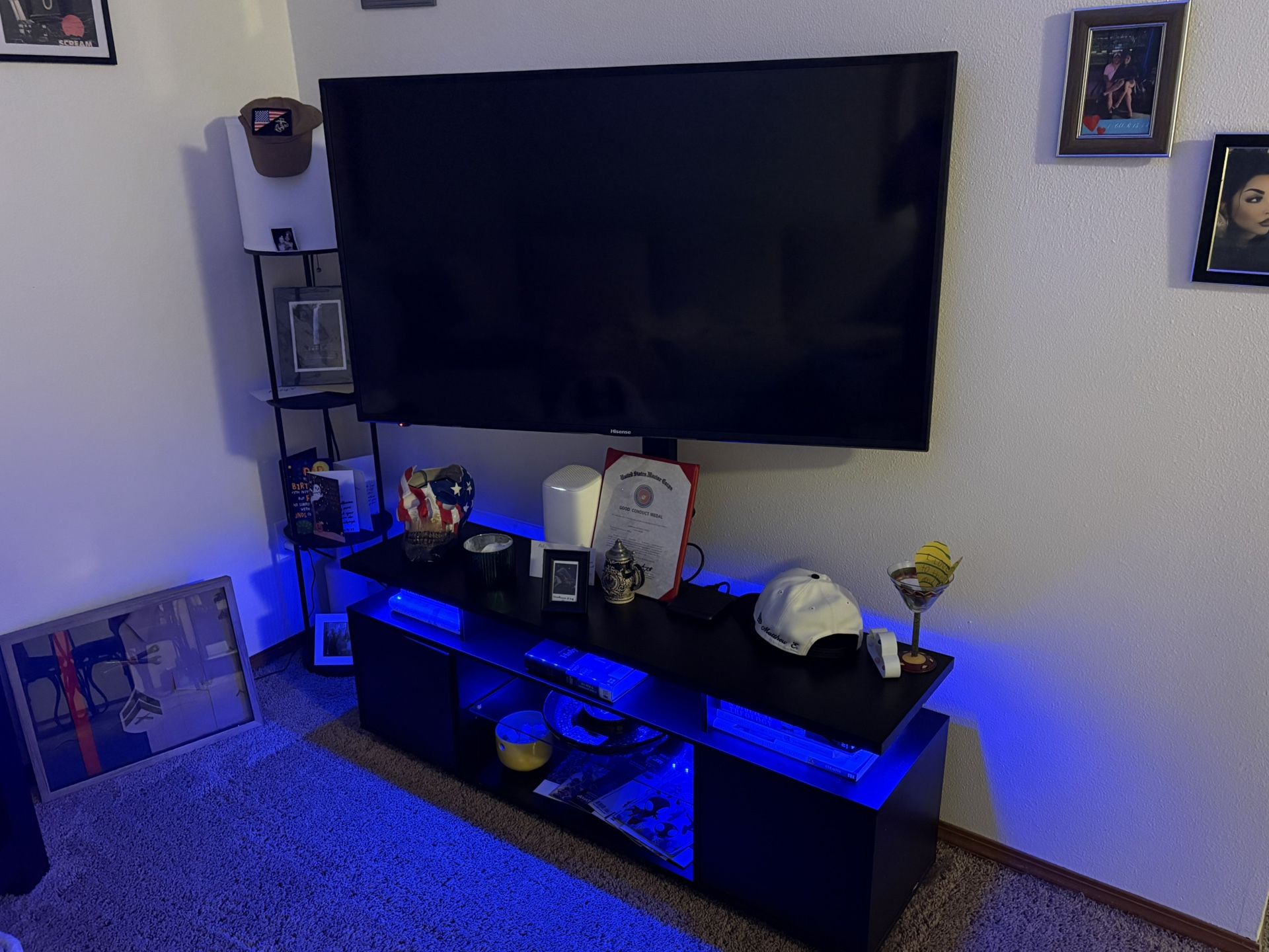 55 Hisense And Stand 