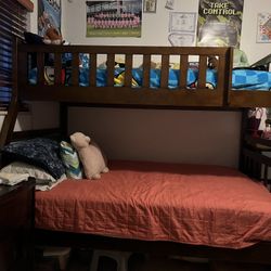 bunk beds 