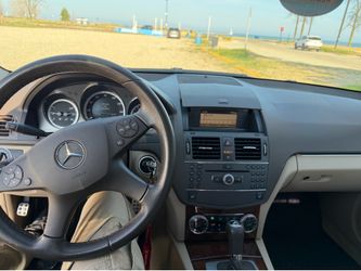 2010 Mercedes-Benz C-Class