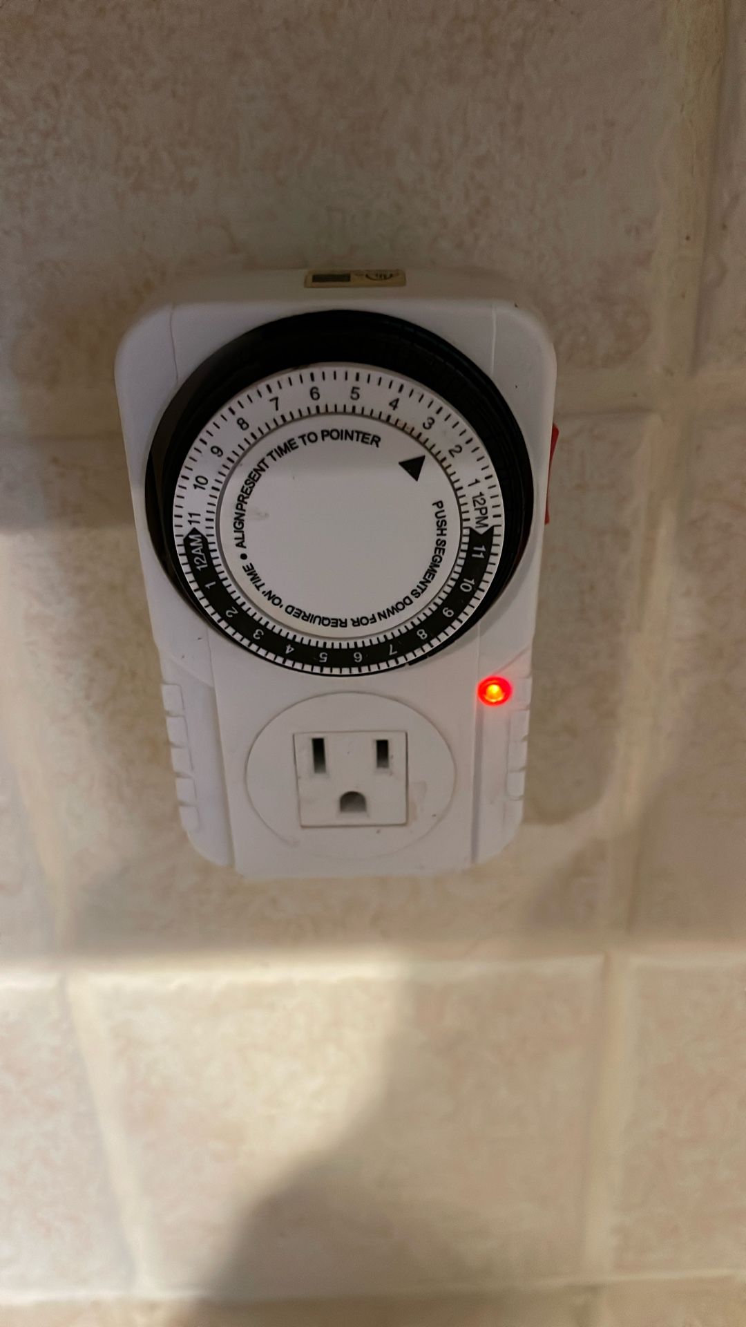 Titan Controls Apollo 10 One Outlet Mechanical Timer 240V