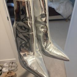 Metallic Chrome Boots 