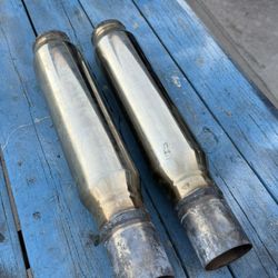 Vibrant Resonators Mufflers