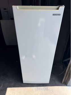 Thompson freezer mini