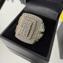 Men diamond & Gold Ring 10k Yellow Gold 100 Diamonds
