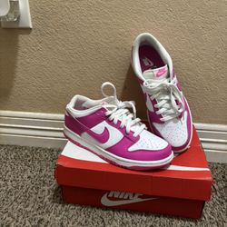 Nike Dunks