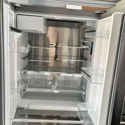 500 Series 36 in. 21.6 cu. ft. Smart Counter Depth French Door Refrigerator, Stainless Steel, External Water and Ice