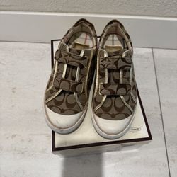 Coach - Women Size 6.5