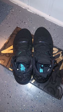 Nike shoes