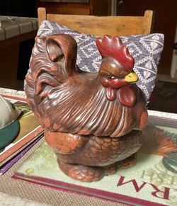 Vintage rooster cookie jar