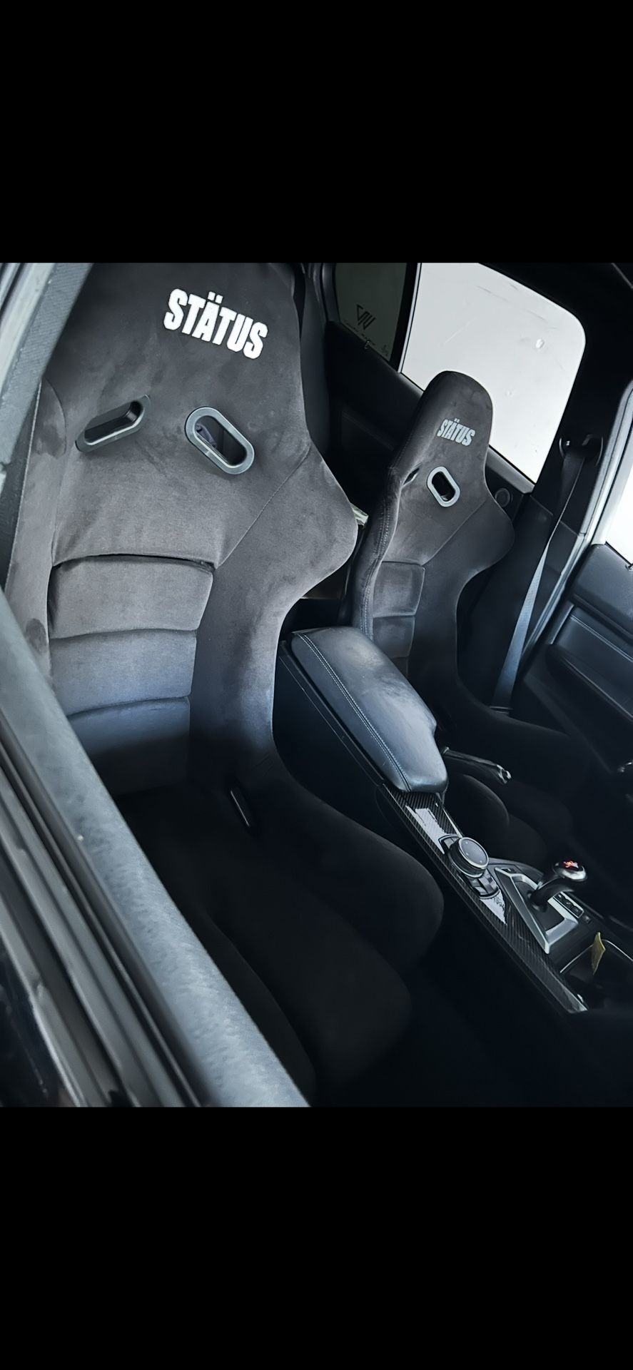 Status Bucket Seats