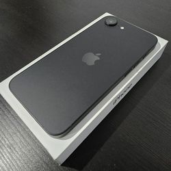 ​📱 iPhone 16e (128GB) - Metro by T-Mobile  $315