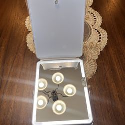 Folding Lighted Makeup Mirror