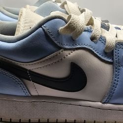 New Nike Air Jordan 1 Low Ice Blue GS Size's 4Y/Women's )