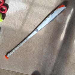 Easton Mako Bat