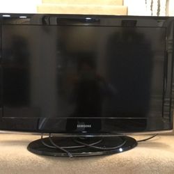 Sumsung 32’ TV