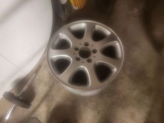 Rim for 225/50 R16
