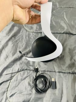 PlayStation Pulse Elite Wireless Headset ( Used Very New )