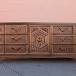 Vintage dresser