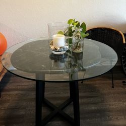 Dining Table Set