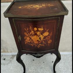 1890's - 1920's ANTIQUE FRENCH CABINET 39" H / 19"×16" TOP