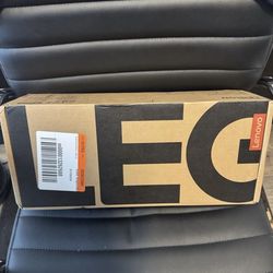 Legion go S 8” 120hz gaming handheld Ryzen z1 extreme 32Gb 1Tb steam