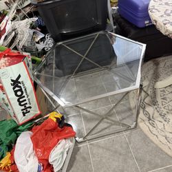 Coffee Table And End Tables (set Of Three) Glass