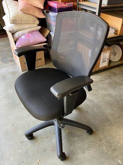 Office Ergonomic Chair on 5 Wheels
