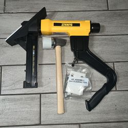 DEWALT 2 In 1 Flooring Tool Great Condition $50 Firm