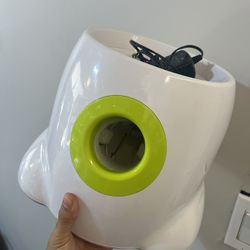 Automatic Ball Thrower 