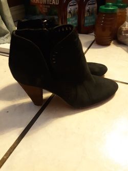 Botas De Mujer Size 6 imedio ViNCE CAMUTO 