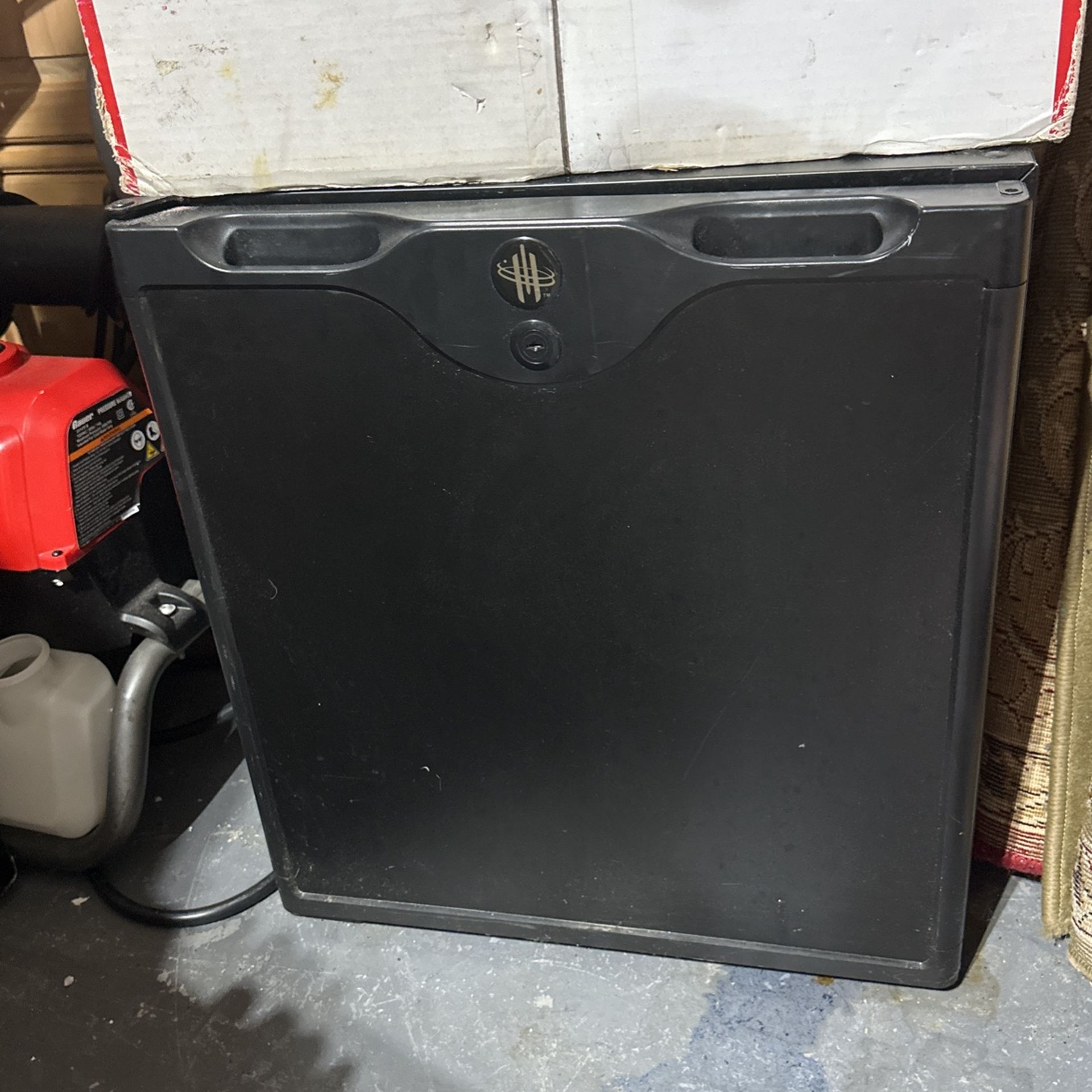 Small Refrigerator