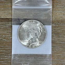 1935-p Peace Dollar Silver Coin Very Brillant Uncirculated 