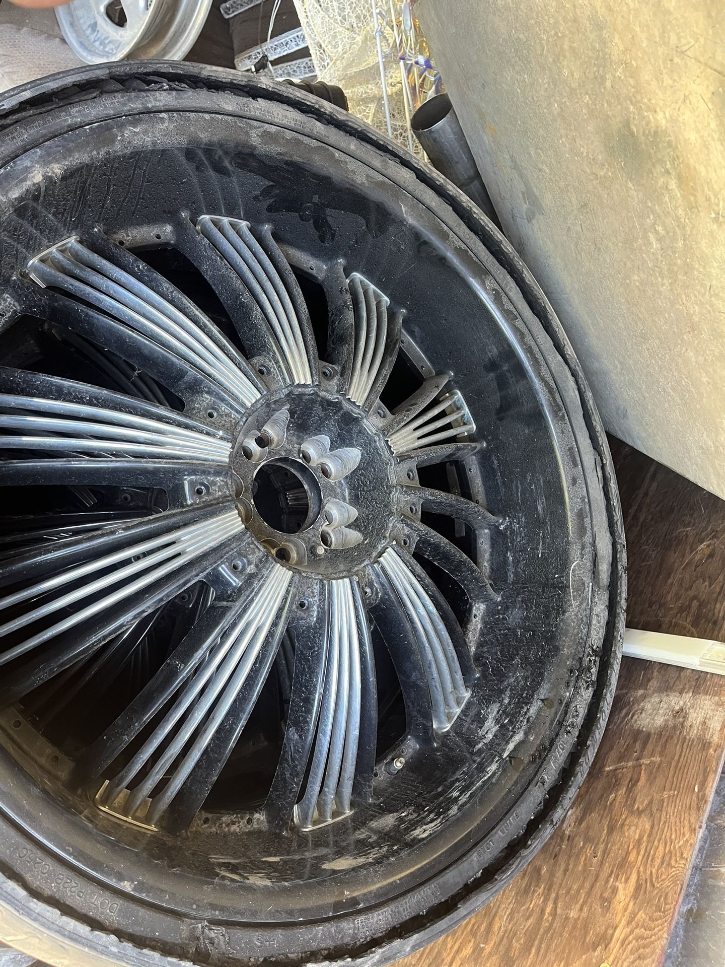 26 Universal Lug