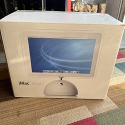 Apple iMac G4 17” Computer M8812LL/A In Original Box - 800MHz/256MB/80HD. Works!